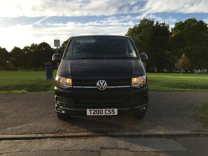 View VOLKSWAGEN TRANSPORTER T30 TDI P-V HIGHLINE BMT