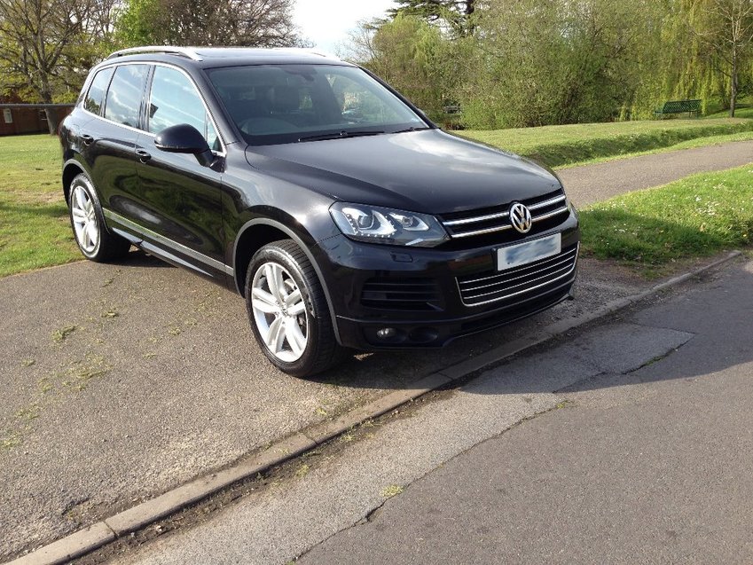 View VOLKSWAGEN TOUAREG V6 ALTITUDE TDI BLUEMOTION TECHNOLOGY